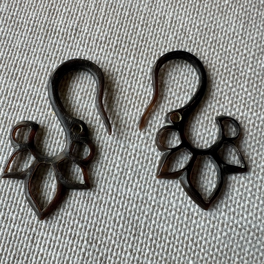 Elegant Black/Brown Hand-Carved 'Swan' Earrings for gauged ears.